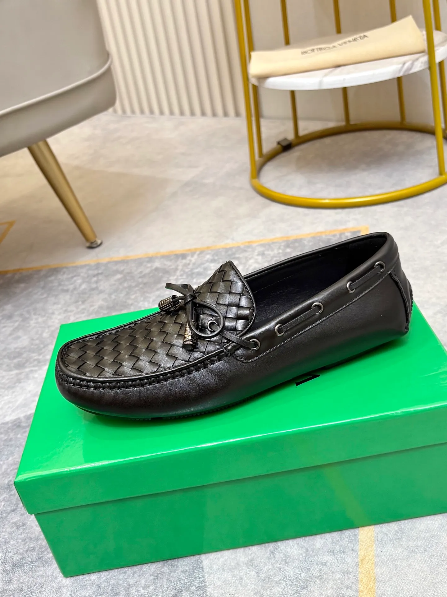 P420💰 (Niu Li + Niu Pad) [BV] The latest hot style‼ ️Casual men's shoes, uppers imported first-layer cowhide ➕Full imported cowhide lining✔️Exquisite workmanship, excellent foot feel, special rubber soles✔️, cool and fashionable, the latest fashion, fashionable outsole, hurry up.  Code number: 38-44 (can be customized to 37.45, non-refundable)